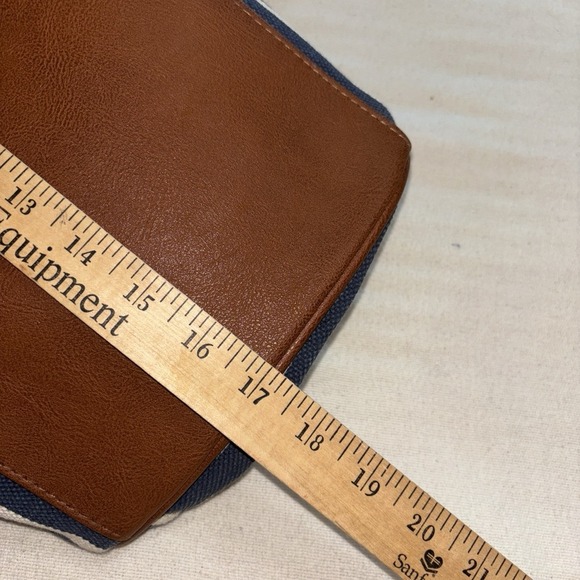 Navy Stripe Weekend/Carry On Travel Bag Canvas Nautical Beachy Adjustable Straps - Picture 5 of 11